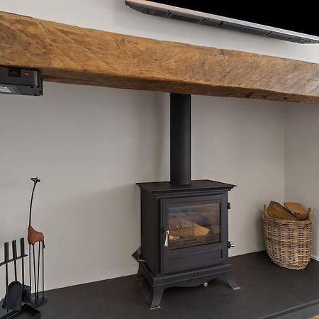 White Cottage Stunning Contemporary 2 Bedroom 2 Ensuite Annex With Hot Tub Plymouth Esterno foto
