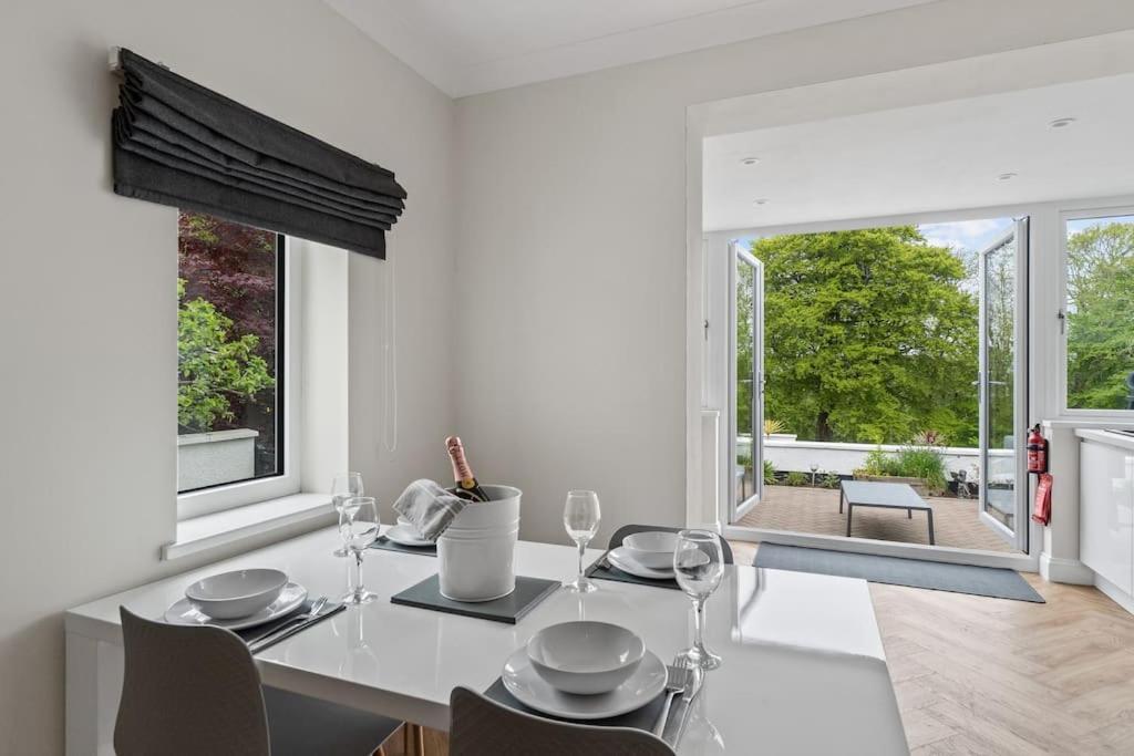 White Cottage Stunning Contemporary 2 Bedroom 2 Ensuite Annex With Hot Tub Plymouth Esterno foto