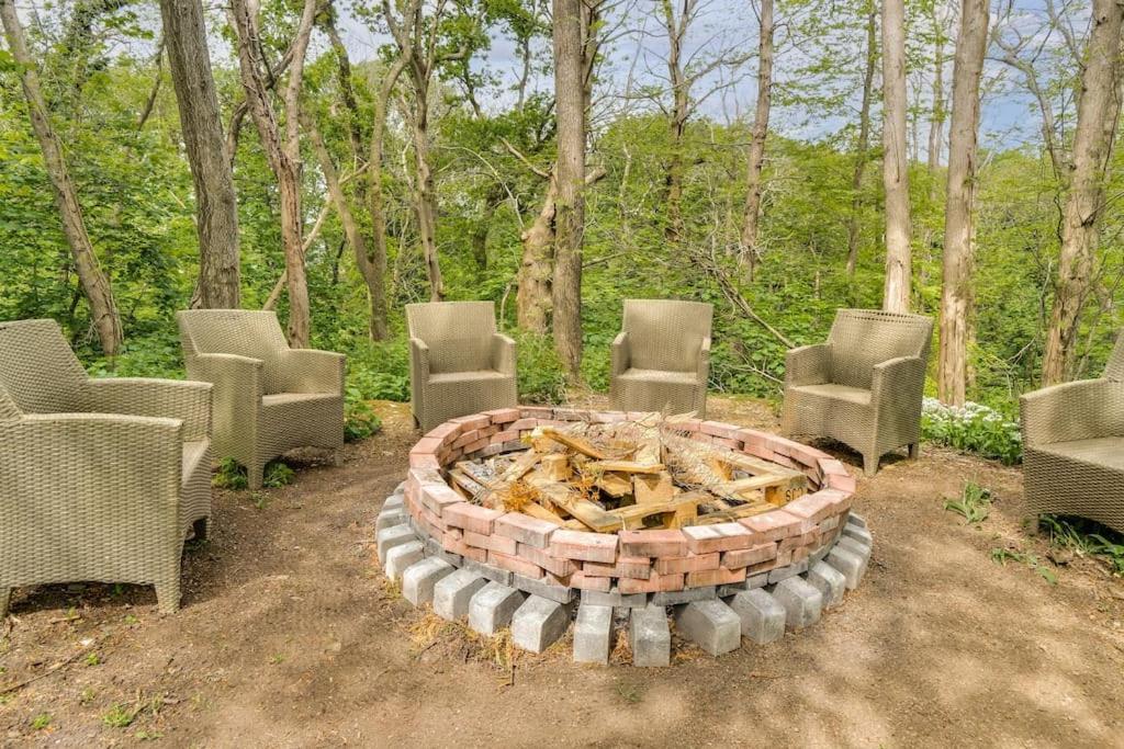 White Cottage Stunning Contemporary 2 Bedroom 2 Ensuite Annex With Hot Tub Plymouth Esterno foto
